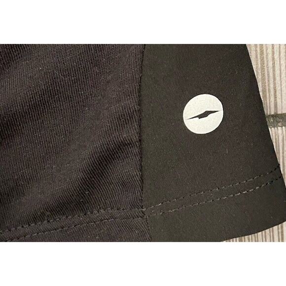 Avia Womens Black Tank Top Medium NWT Moisture Wicking Mesh Detail - Picture 2 of 5